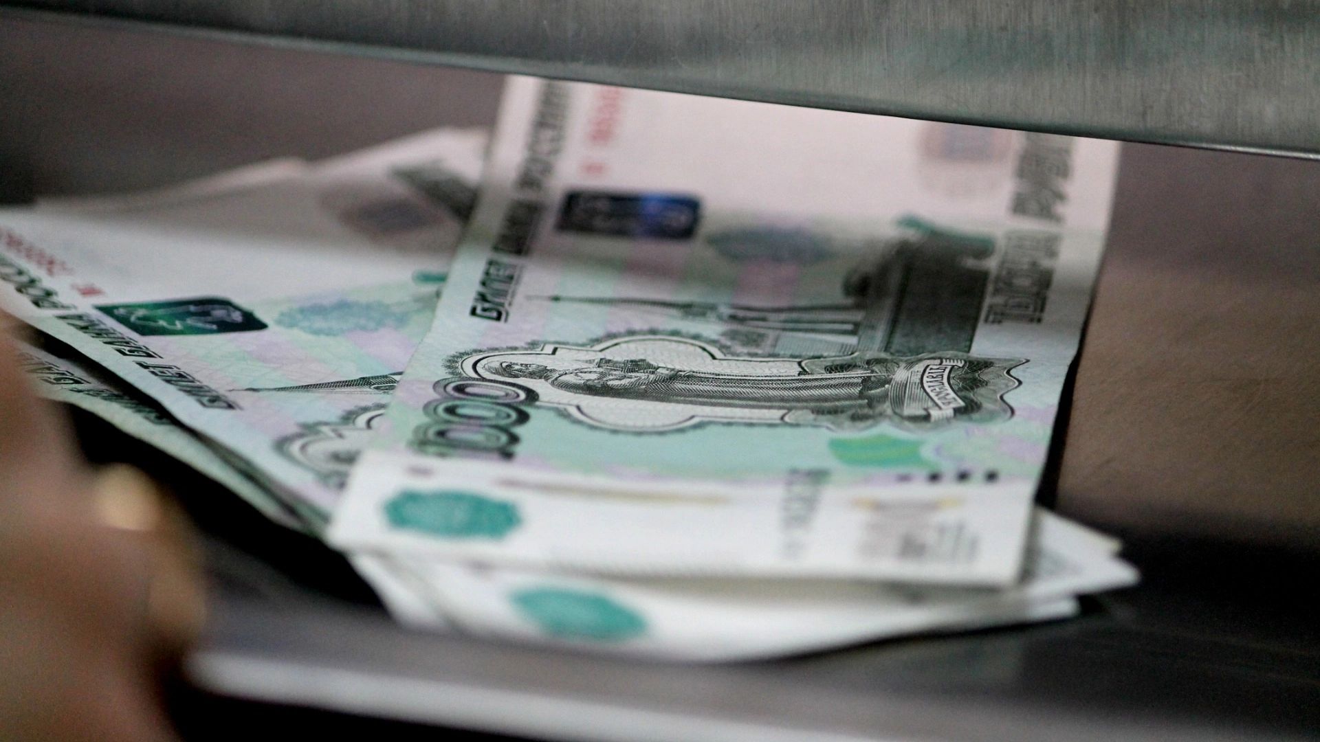 Конец эпохи «серых» доходов: с 1 апреля банки РФ ужесточают правила выдачи ипотеки, под ударом ИП и самозанятые
